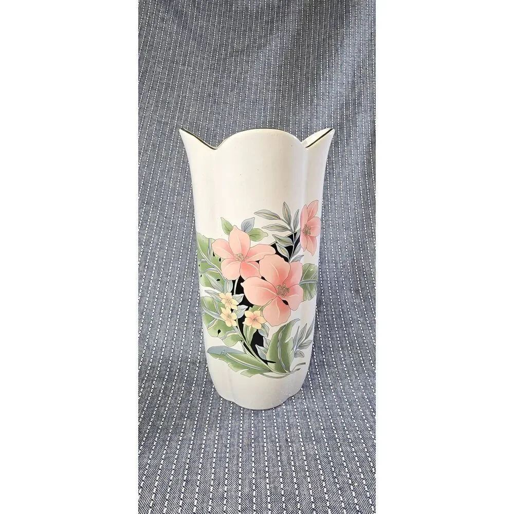 Vintage Fine China Japan Porcelain Vase
